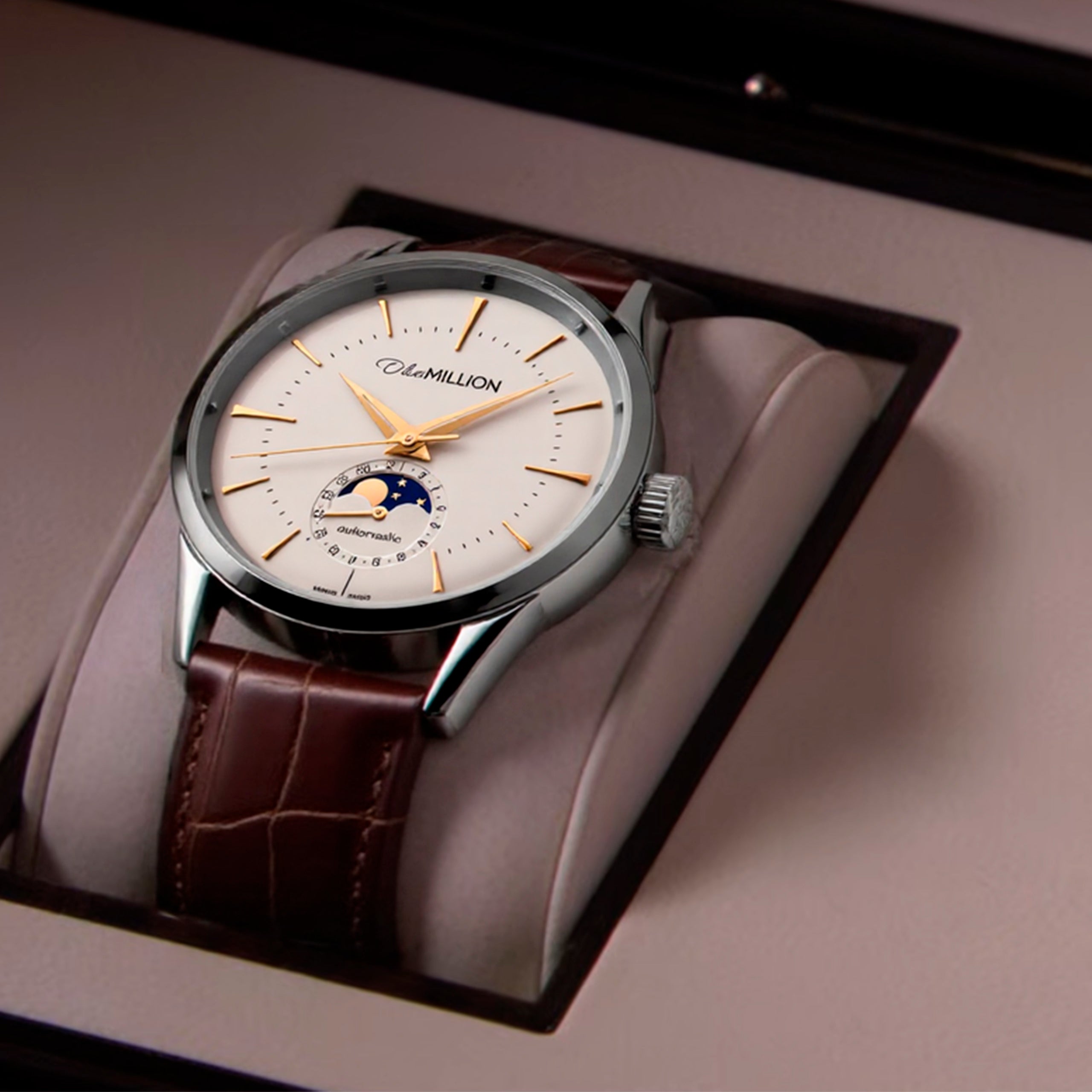 Old Million Heritage Moonphase Automatic - Silver Sunburst 43mm