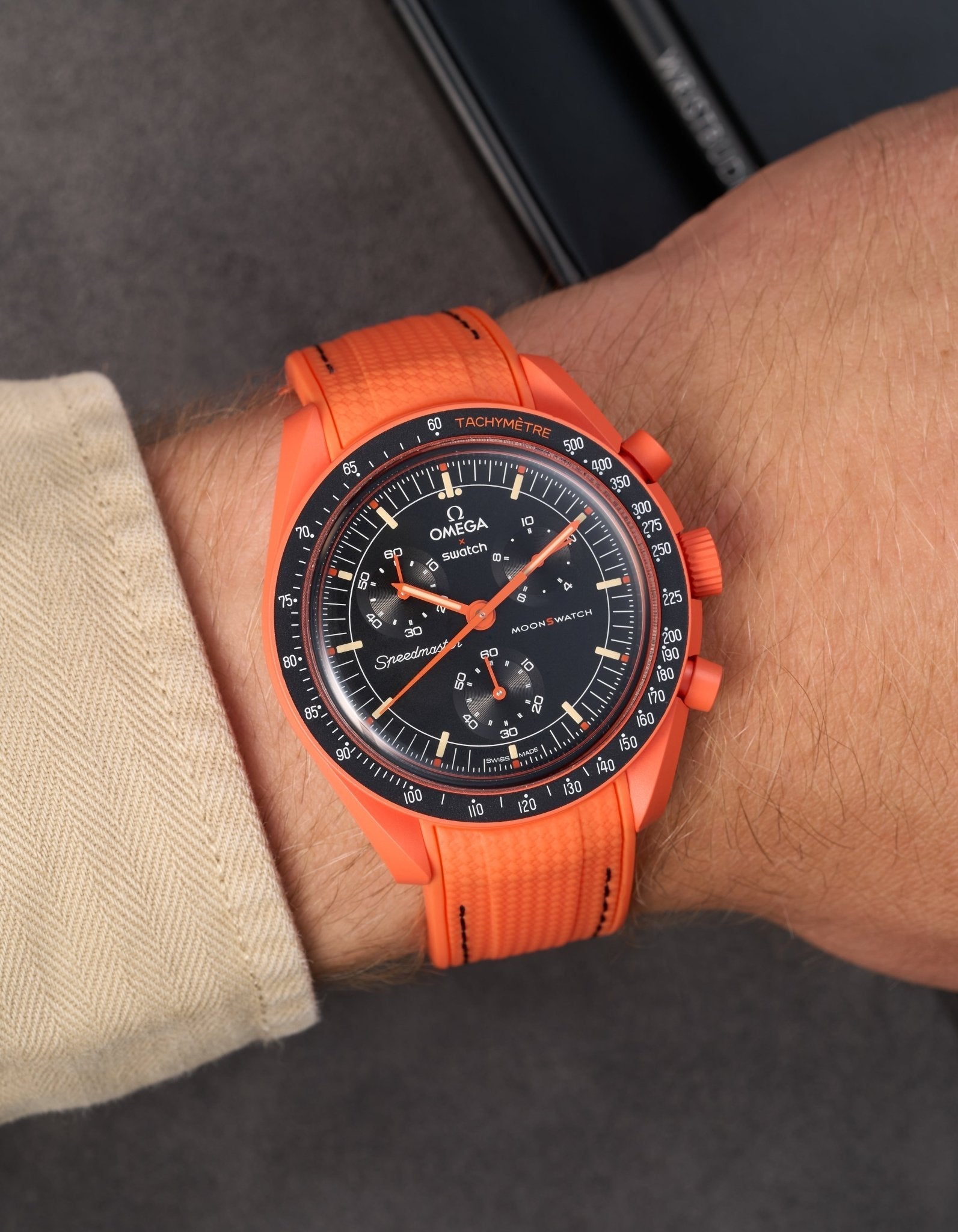 Misión Mønswatch on Earth - Lava (pulsera de goma)